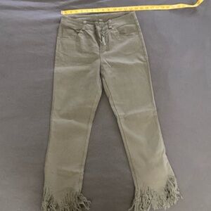 Moda never worn khaki green medium pants w/ fringes washed. Excellent condition